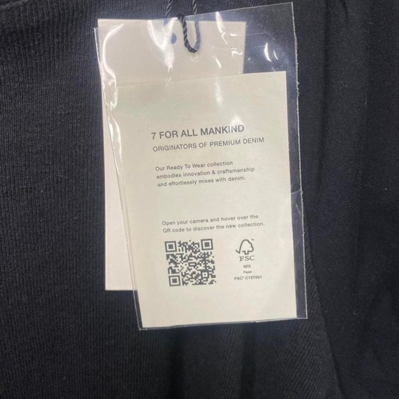 Black pufffy sleeves black‎ shirt in extra small - Picture 4 of 5